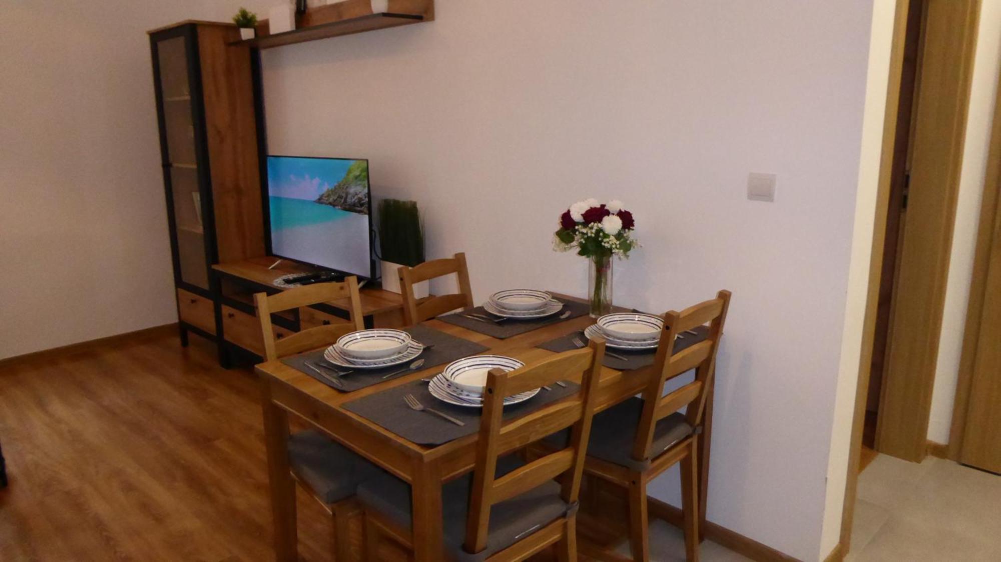 Apartament Love On 5 - Milosc Na 5 Legnica Esterno foto